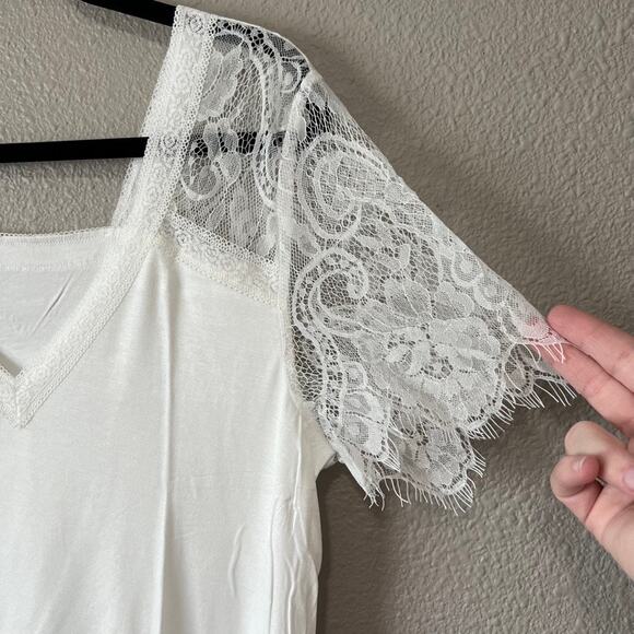 Lace White Short Sleeve Deep V-Neck Square Back Elevated Basic T-Shirt Large - Picture 6 of 6
